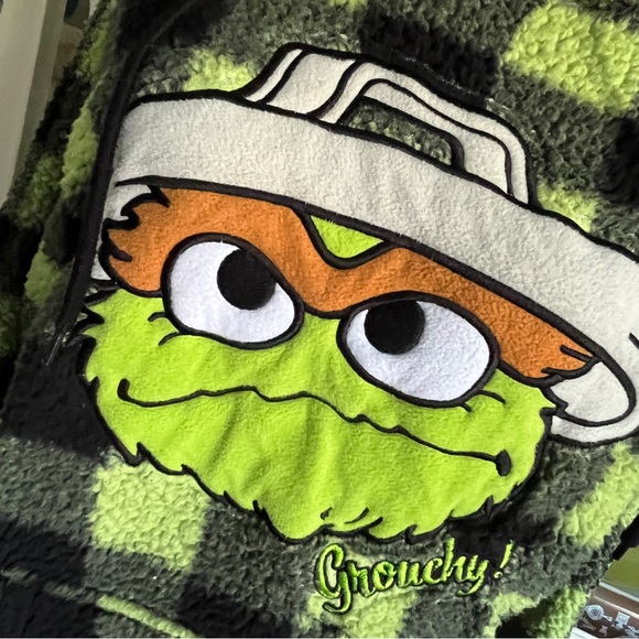 Sesame Street Oscar the Grouch Oversized Hooded Sweatshirt - Size Small - Picture 3 of 13